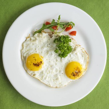 yumurta domatesli kızartma