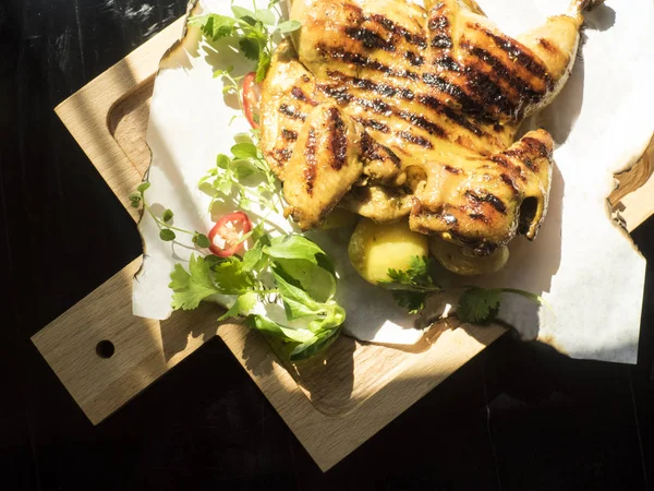 Tavuk Barbekü kemik olmadan... kanatlarında