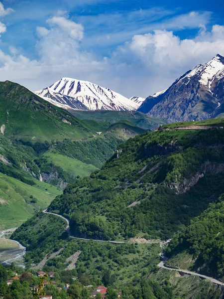 A Hermosas montañas —  Fotos de Stock