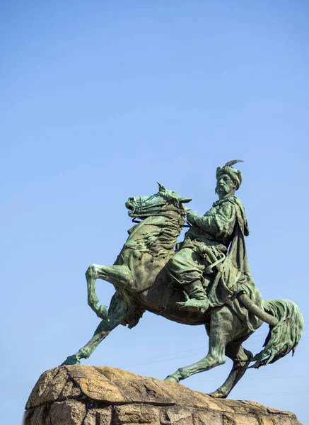 Monument Bogdan Khmelnitsky — Stock Photo, Image