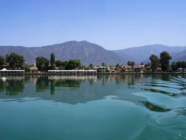 Dalyan era un tempo un villaggio di pescatori e agricoltori — Foto Stock