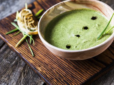 Kremalı ıspanak çorbası