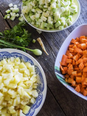 Sebze sote için malzemeler