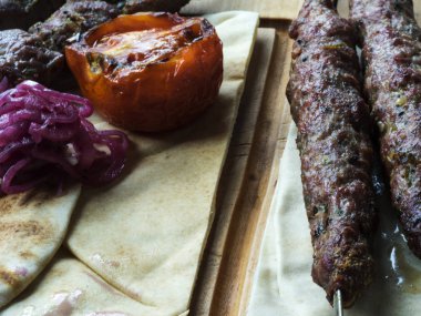 şiş kabab kuzu eti