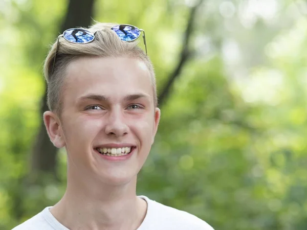 Caucasian young man — Stock Photo, Image