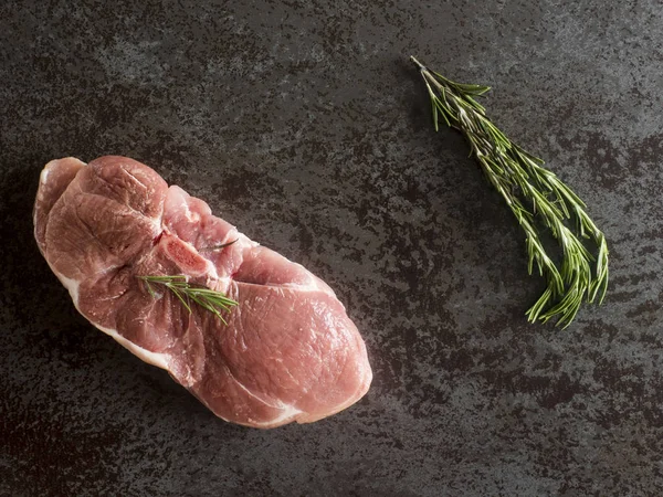 Rohes Schweinefleisch — Stockfoto