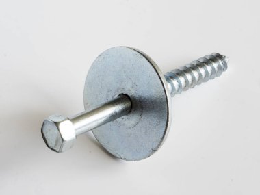 Yıkayıcı ile cıvata 