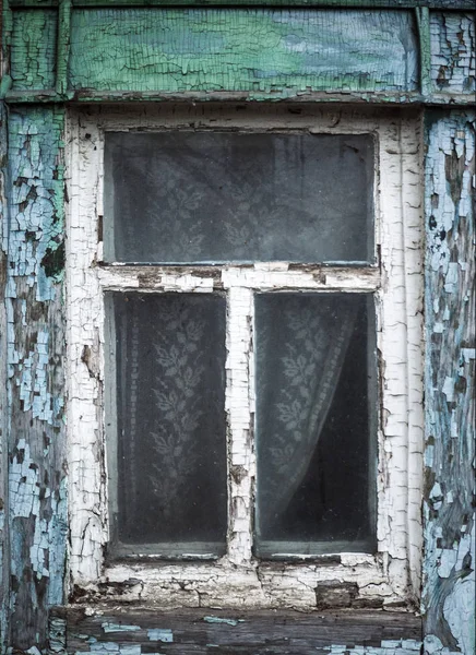 Altes Holzfenster — Stockfoto