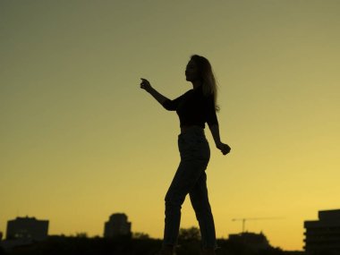 genç kadın rahatlatıcı