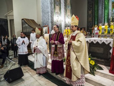 Kiev, Ukrayna Aziz Maron günü kutluyor
