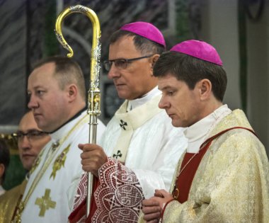 Kiev, Ukrayna Aziz Maron günü kutluyor