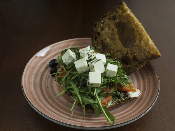 beyaz peynirli sandviç