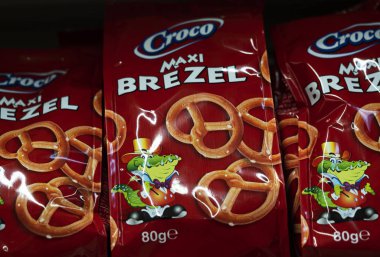 Croco Tm 'den Maxi Brezel rafta