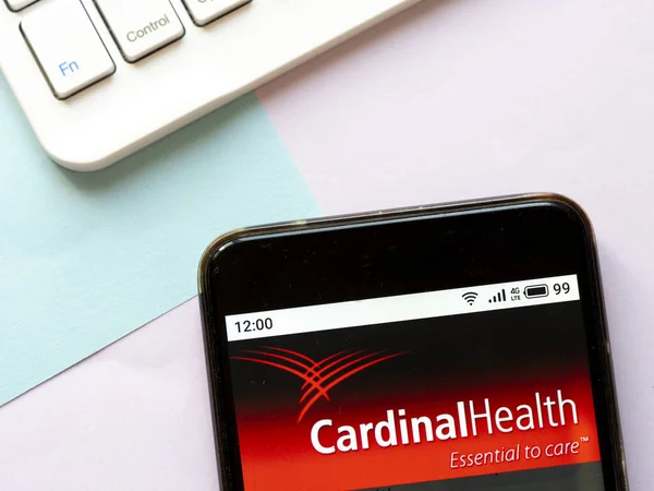 Auf Dieser Foto Illustration Ist Das Cardinal Health Logo Auf — Stockfoto