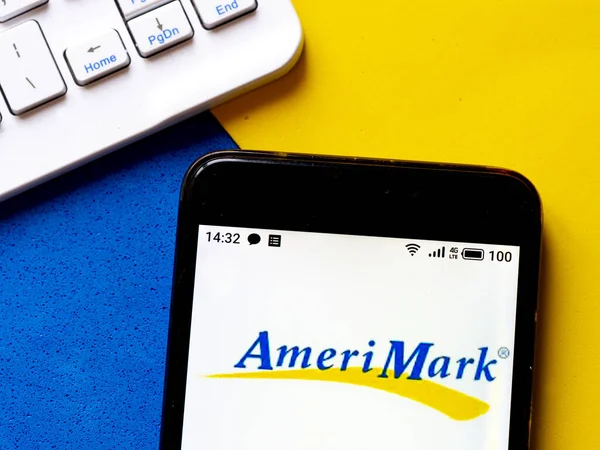 Resimde Amerimark Logosu Akıllı Bir Telefondan Gösteriliyor — Stok fotoğraf