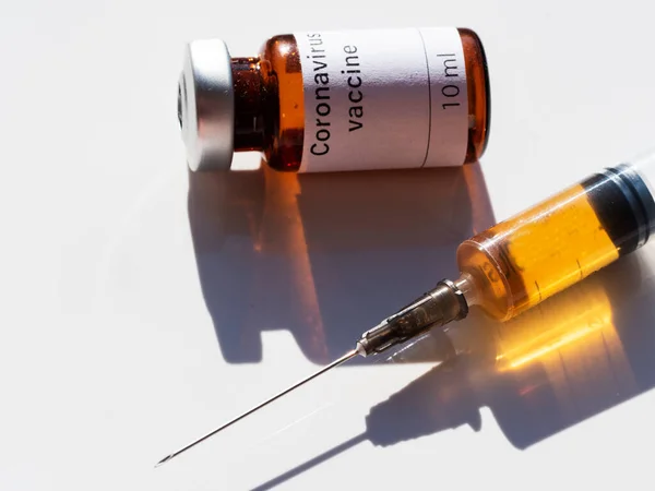 Deze Foto Illustratie Flacon Met Het Etiket Coronavirus Vaccin Een — Stockfoto