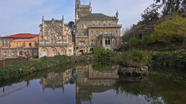 Fachada e jardins do Palácio Bussaco — Vídeo de Stock