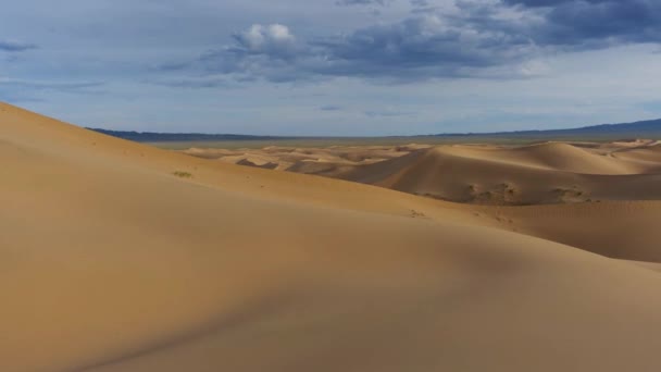 Beatiful landscape in desert at sunset timelapse — Stock Video