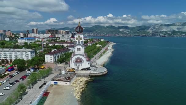 Kostel sv. Petra a Fevronie v Novorossiysku — Stock video
