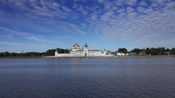 Ipatievsky Monastery in ancient town Kostroma — Stock video
