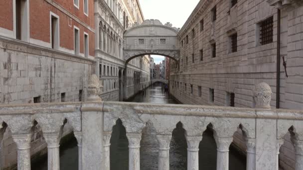 Brug Van Zuchten Ponte Dei Sospiri Venetië Italië — Stockvideo