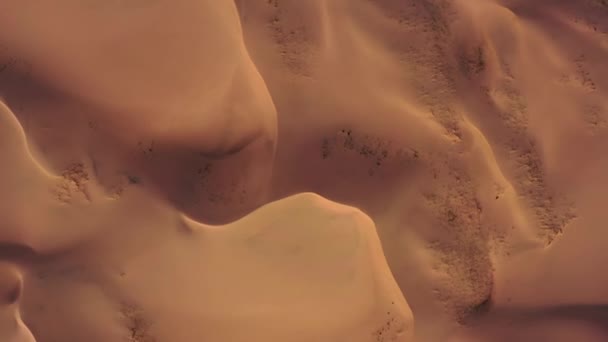 Bovenaanzicht Vanuit Lucht Zandduinen Gobi Woestijn Bij Zonsondergang Mongolië — Stockvideo