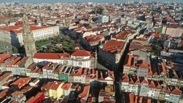 Vista Aérea Torre Dos Clerigos Torre Oporto Por Mañana Portugal — Vídeos de Stock