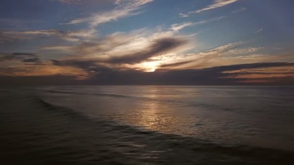 Volando Sobre Océano Atlántico Atardecer — Vídeos de Stock