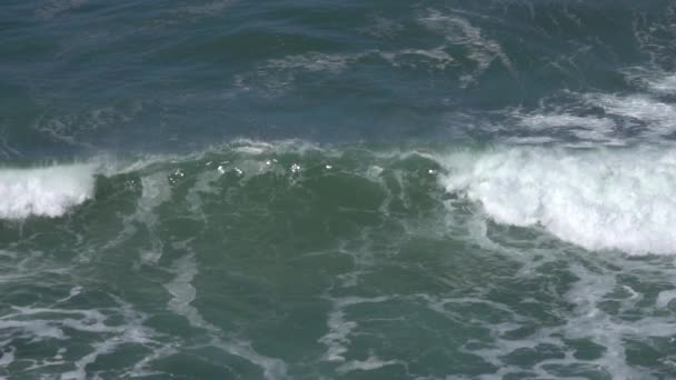 Велика Штормова Океанічна Хвиля Повільний Рух — стокове відео