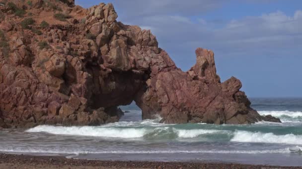 Paisagem Com Rochas Arqueadas Praia Sidi Mohammed Ben Abdellah Costa — Vídeo de Stock