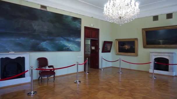 Feodosia Krym Circa Aug 2019 Interiér Galerie Pojmenované Aivazovském Muzeum — Stock video