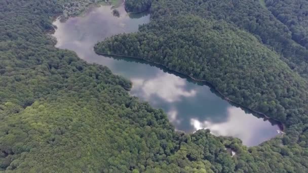 Légi kilátás a Biograd-tóra, Montenegró — Stock videók