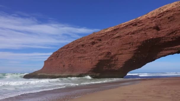 Naturbogen Strand Von Legzira Atlantikküste Marokko Afrika Panorama — Stockvideo
