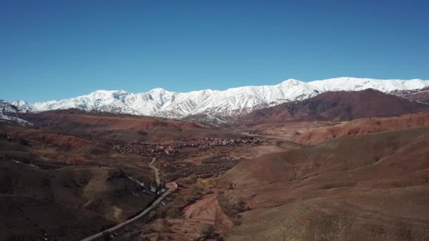 モロッコ アフリカ 4Kのアトラス山脈の空中風景 — ストック動画