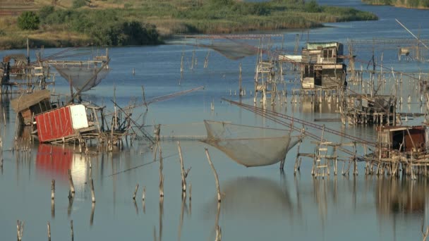 Tradycyjne Sieci Rybackie Pułapka Stare Ryby Lagunie Ulcinj Czarnogórze — Wideo stockowe