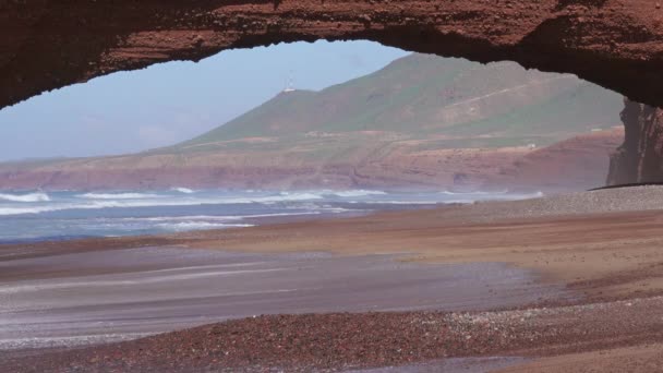 Legzira Sahilinde Doğal Kemer Fas Atlantik Kıyısı Afrika — Stok video