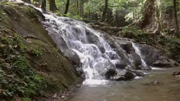 Nang Manora Vattenfall Phang Nga Provinsen Thailand — Stockvideo