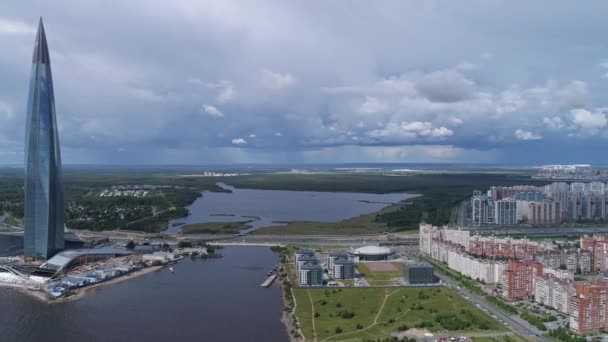 圣彼得堡的空中全景 俄罗斯拉赫塔中心的摩天大楼和新体育场 — 图库视频影像