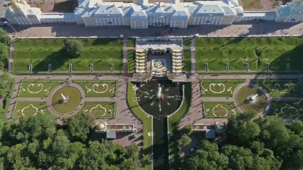 Voo Sobre Palácio Petrodvorets Peterhof Park Subúrbio São Petersburgo Rússia — Vídeo de Stock