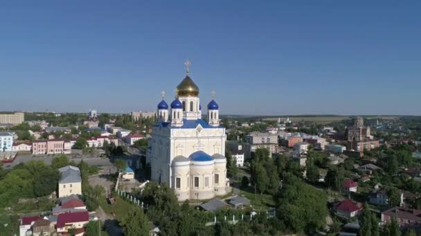 俄罗斯Lipetsk地区Yelets市Ascension大教堂的空中景观 — 图库视频影像