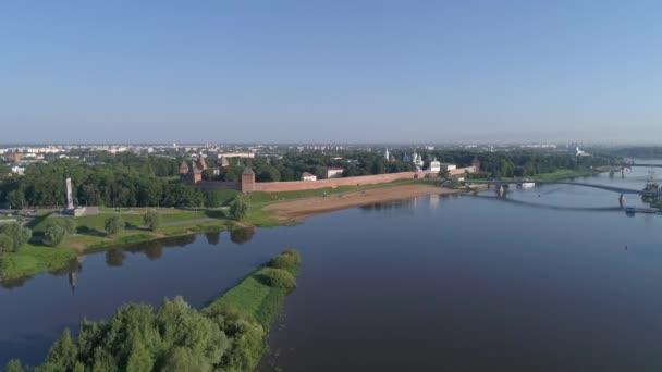 Saint Sophia Katedrali Volkhov Nehri Üzerindeki Novgorod Kremlin Veliky Novgorod — Stok video