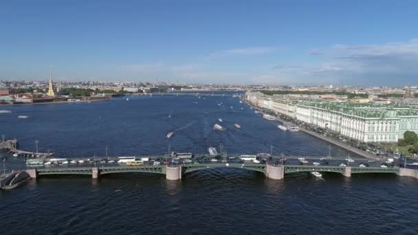 Repülés Neva Folyó Felett Szentpétervár Belvárosában Oroszországban — Stock videók