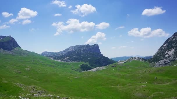 Paesaggio Con Montagne Nel Parco Durmitor Montenegro Zoom Timelapse — Video Stock