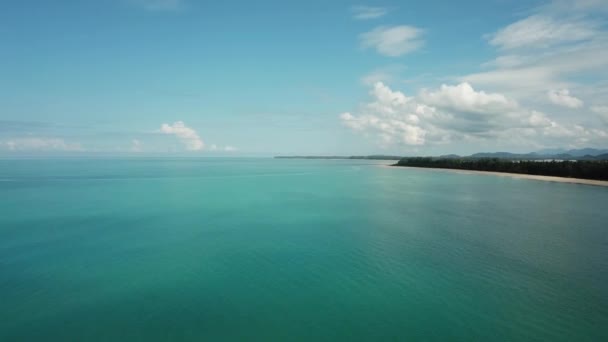 Voando Sobre Belo Mar Tropical Tailândia — Vídeo de Stock