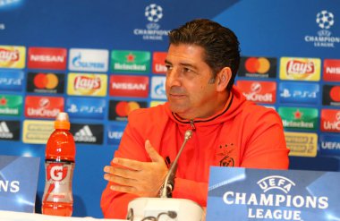 UEFA Şampiyonlar Ligi Dinamo Kiev v Benfica: basın toplantısı