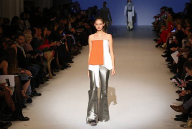 39 Ukrayna moda haftası Kiev, Ukrayna