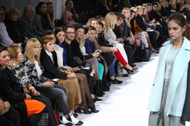 39 Ukrayna moda haftası Kiev, Ukrayna