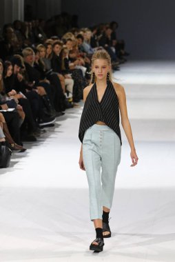 39 Ukrayna moda haftası Kiev, Ukrayna