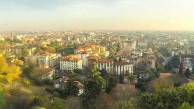 Panoramik kenti Bergamo, Lombardy, İtalya