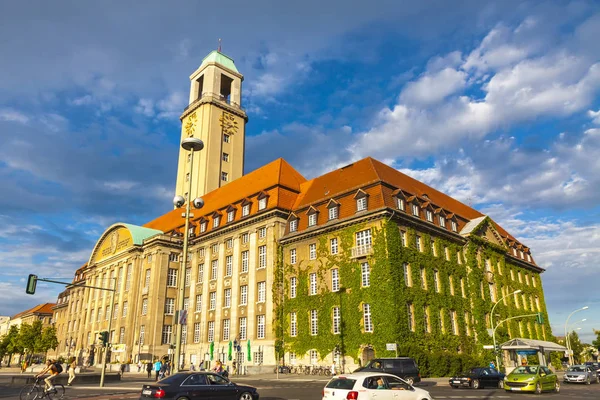 Edificio del municipio di Berlino-Spandau (Rathaus Spandau), Germania — Foto Stock